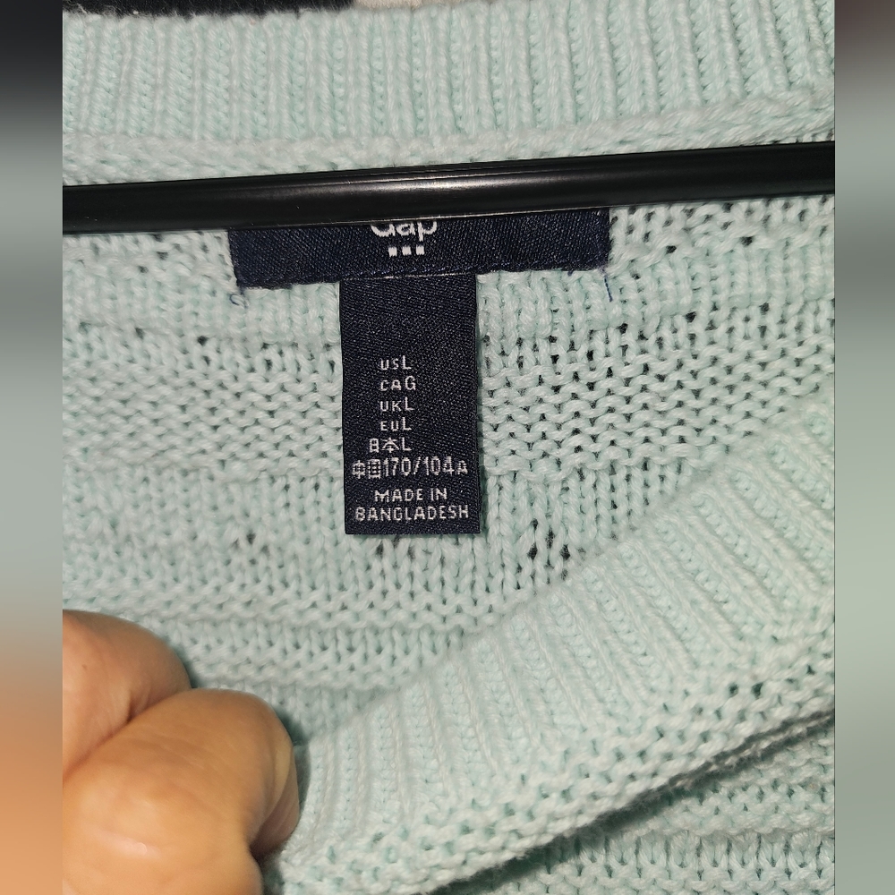 Gap sweater - Picture 3 of 5